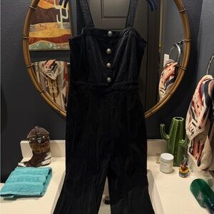 Elegant Black Velvet Jumpsuit